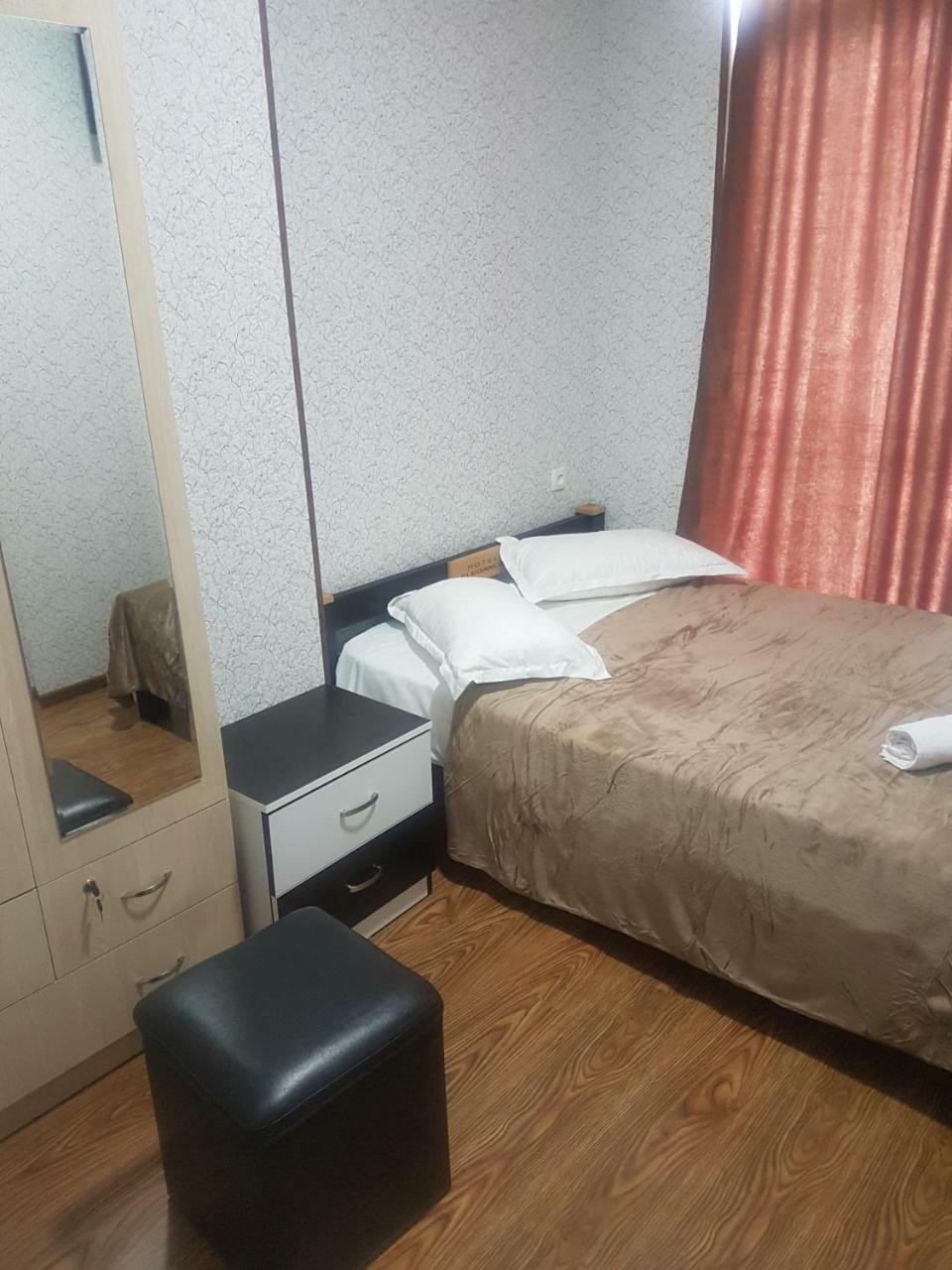 Hotel Leader Tiflis Dış mekan fotoğraf